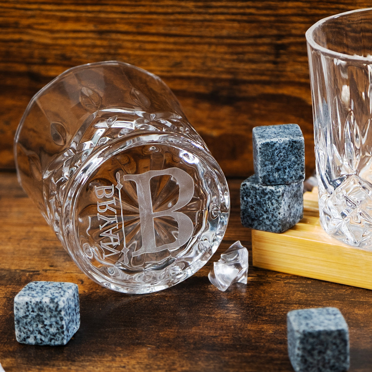 GEX Personalized Engrave Whiskey Decanter Set