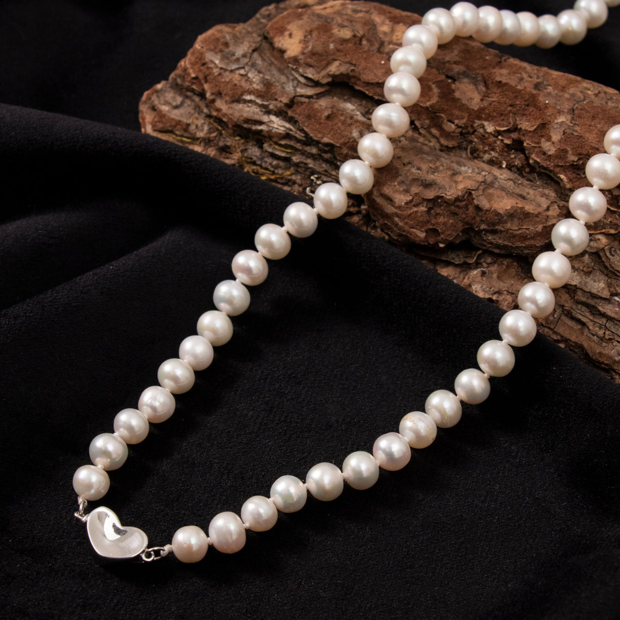 BURLAP LIFE Real Freshwater Pearl Women Necklace - Heart - GexWorldwide