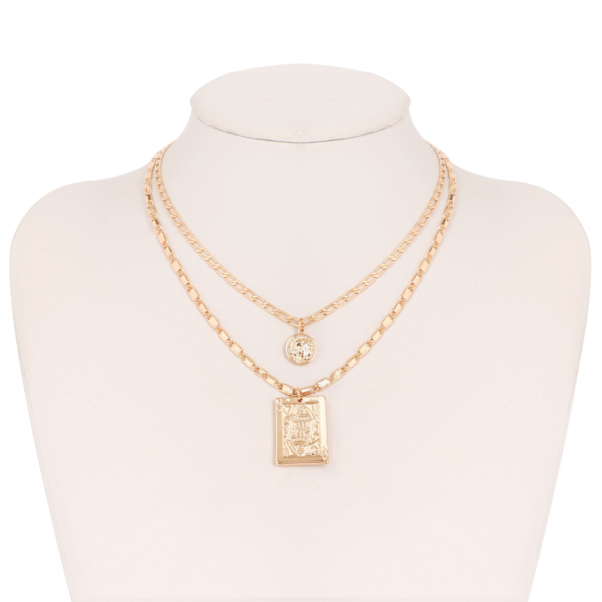 14K Gold Plated Layered Poker Q - GexWorldwide