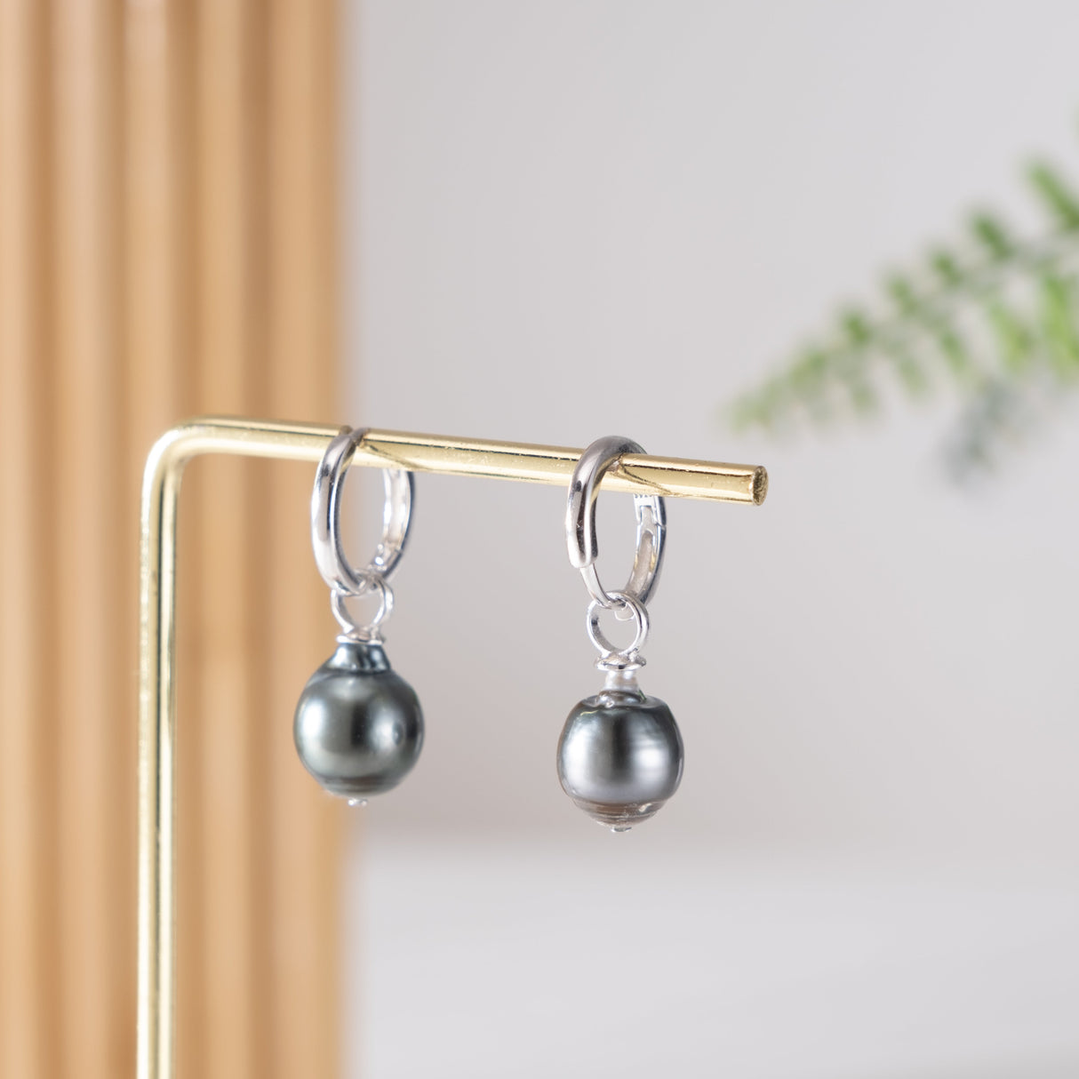 BURLAP LIFE 925 Silver Tahitian Pearl Hinged Hoop Earrings - Detachable Ear Hoops - GexWorldwide
