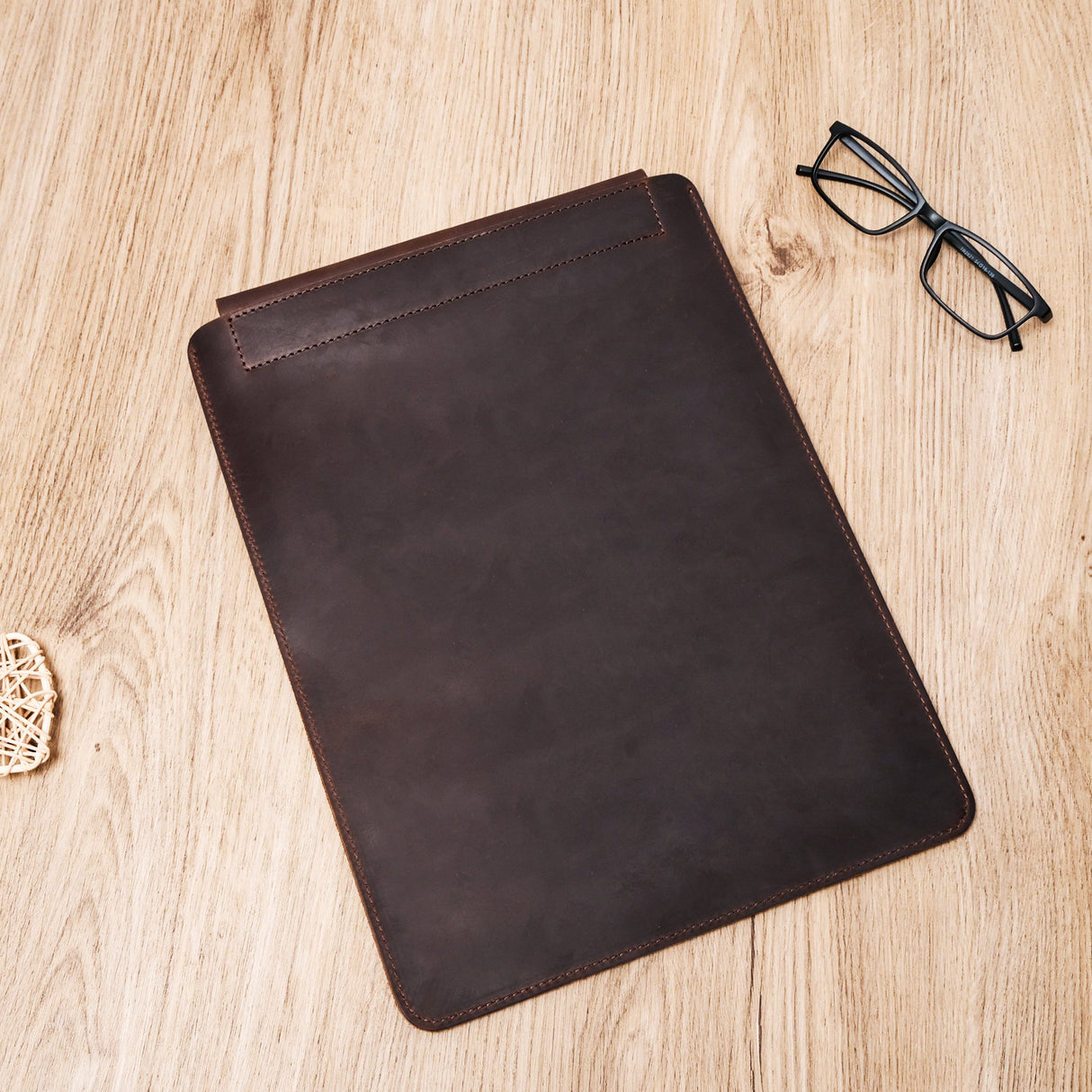 GEX Personalized Engraved Brown Cowhide Laptop Sleeve - GexWorldwide