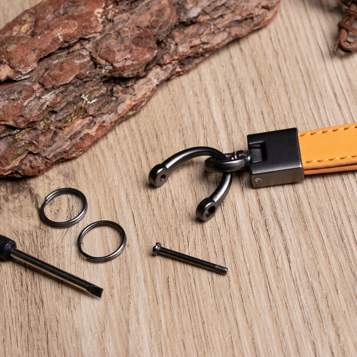 GEX Personalized Engraved Coordinates Leather Keychain - GexWorldwide