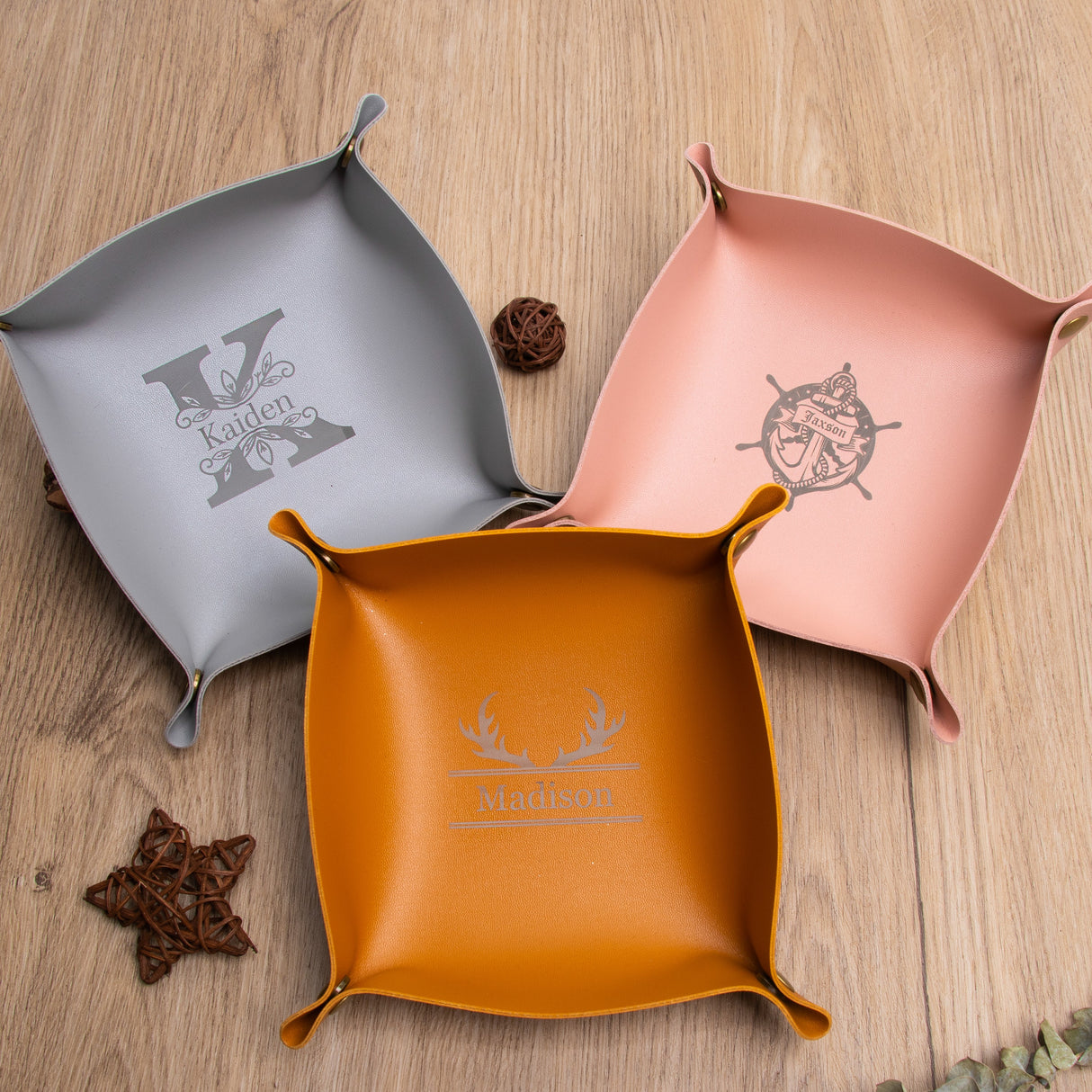 GEX Personalized Engraved Leather Tray - GexWorldwide