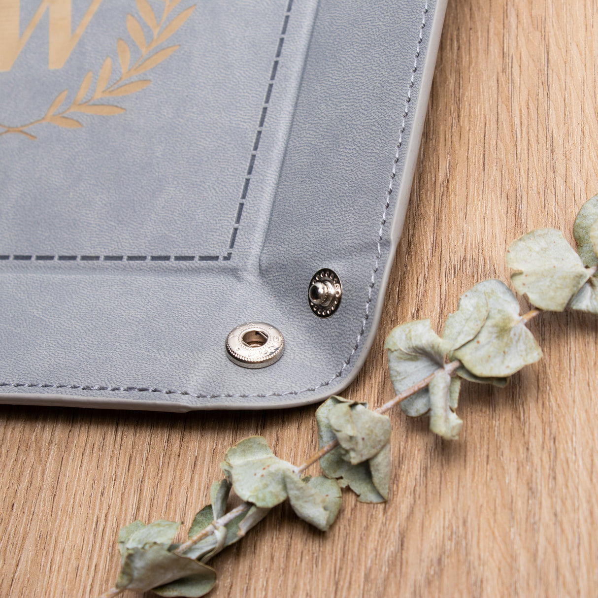 GEX Personalized Engraved Leatherette Tray - GexWorldwide