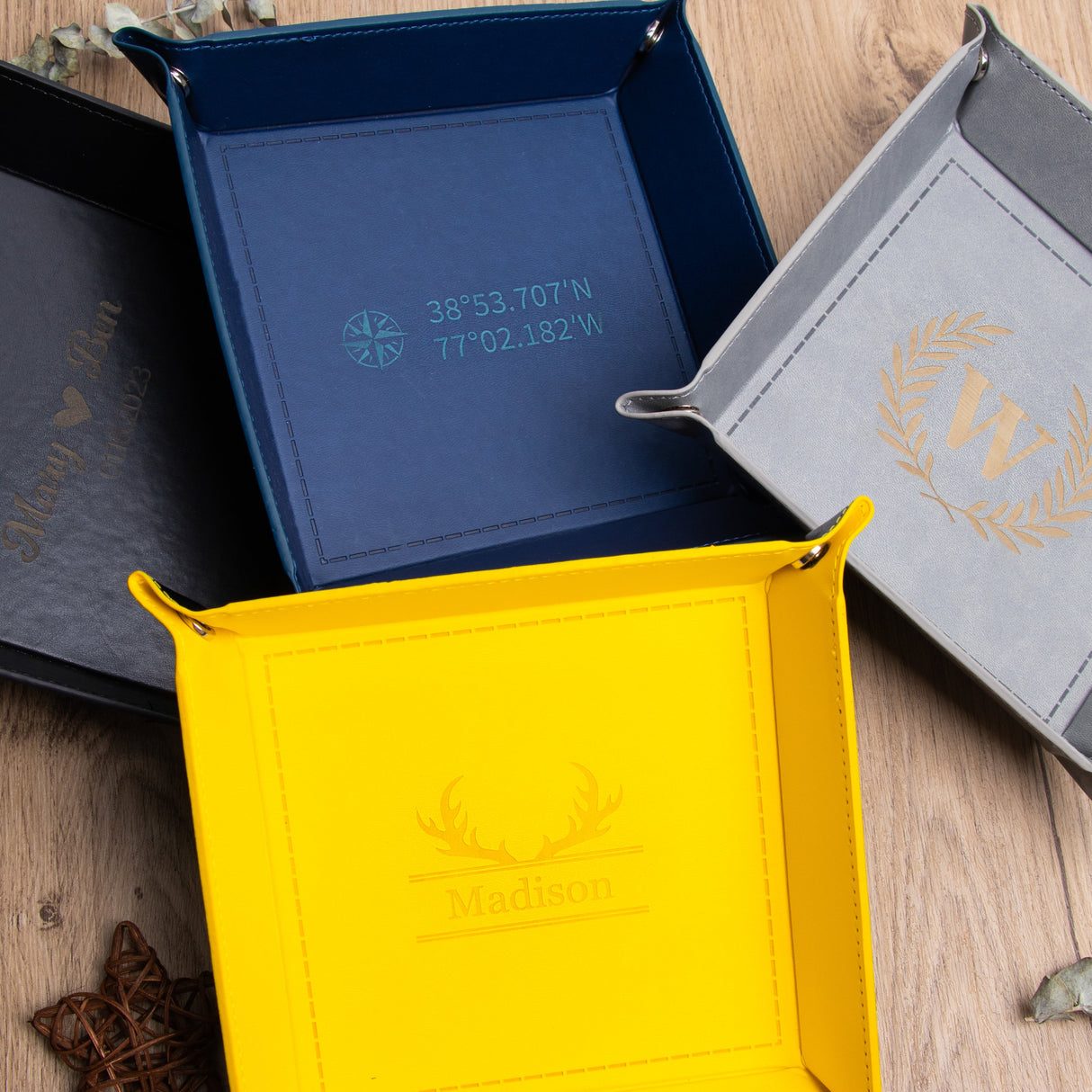 GEX Personalized Engraved Leatherette Tray - GexWorldwide