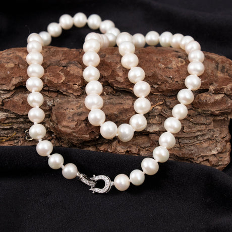 BURLAP LIFE Real Freshwater Pearl Women Necklace - Small Horseshoe - GexWorldwide