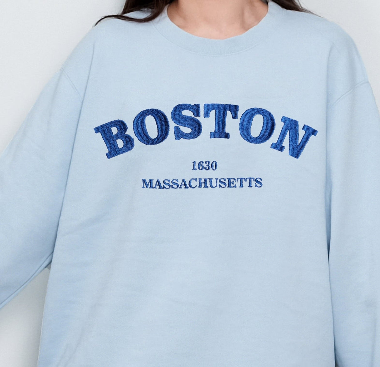 GEX Personalized Boston Massachusetts Embroidered Sweatshirts City Crewneck - GexWorldwide