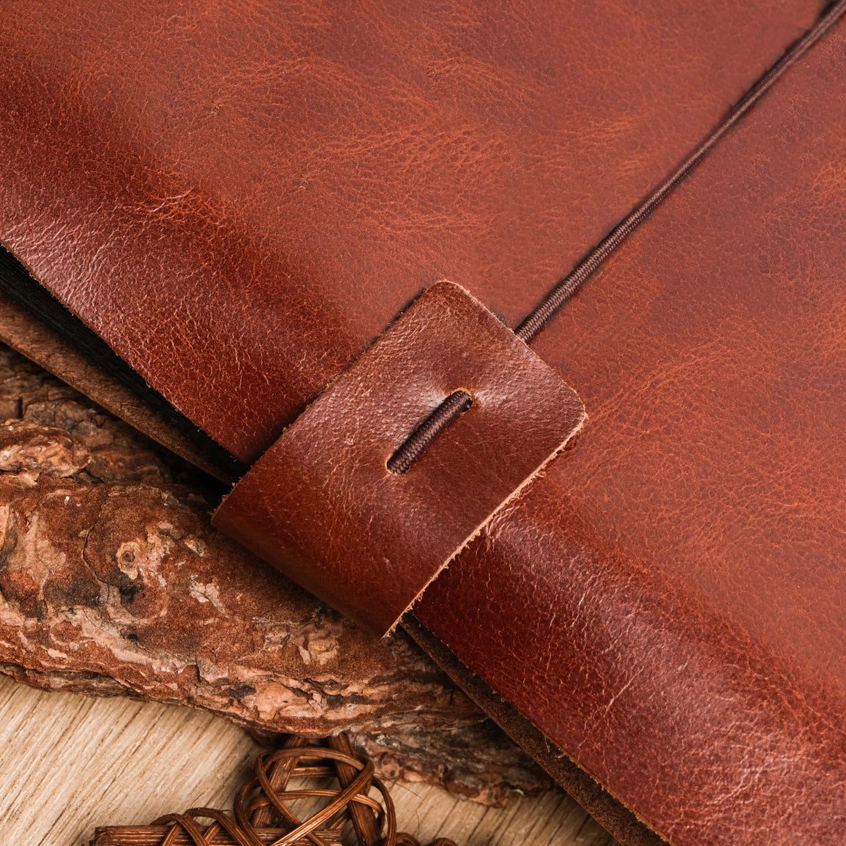 GEX Personalized Brown Leather Photo Album - GexWorldwide