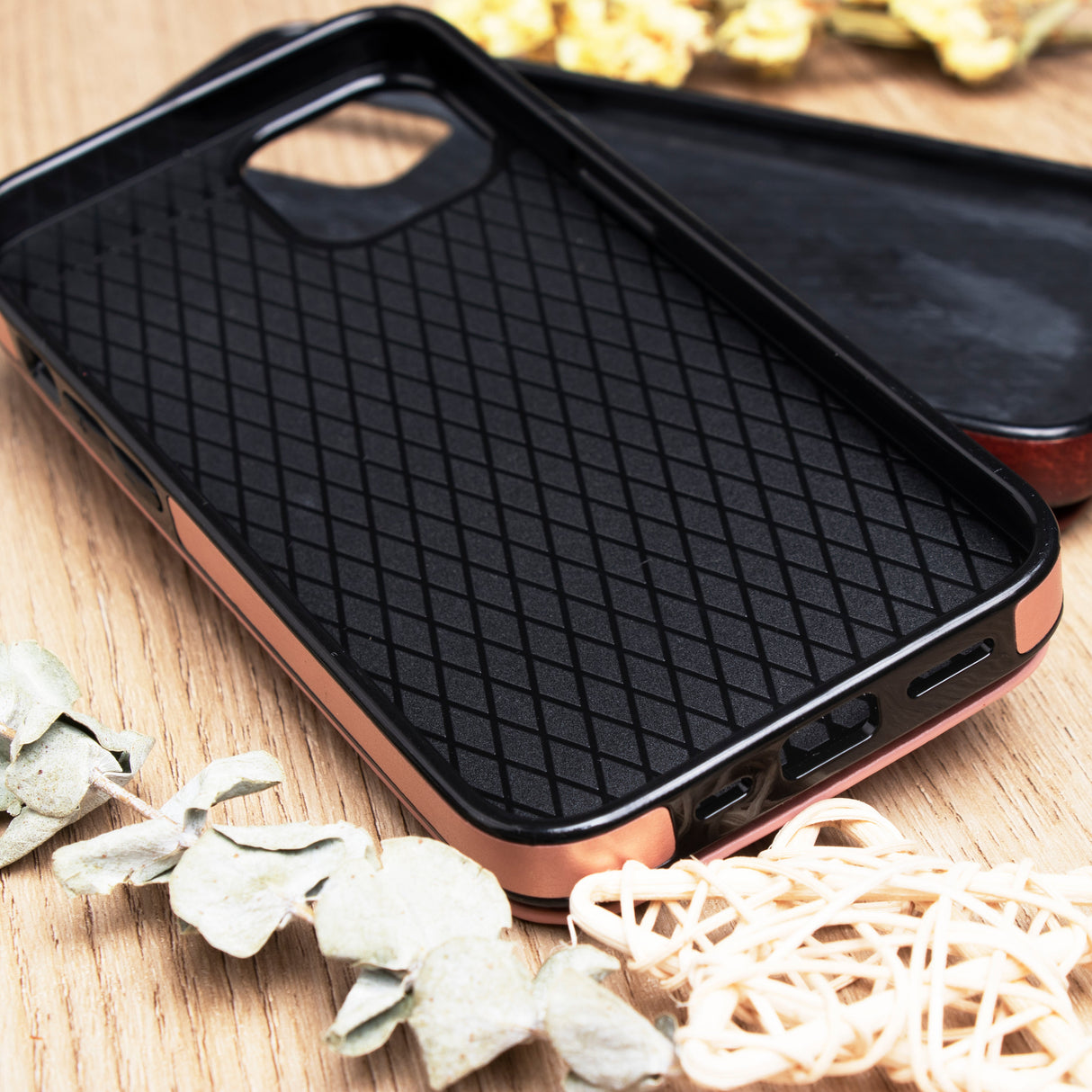 Gex Personalized Engraved Leather Phone Cases for iPhone - GexWorldwide